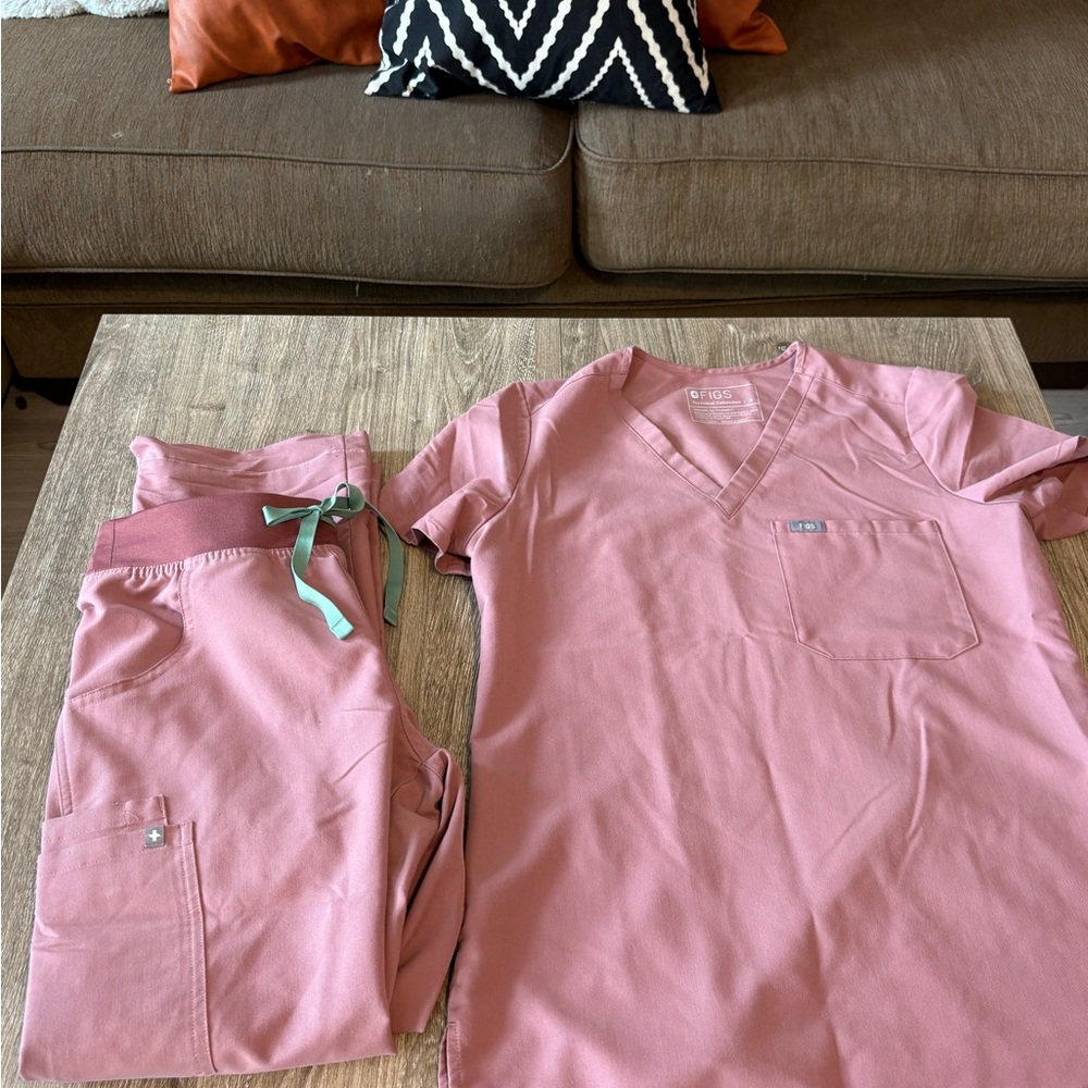 Figs Scrubs Set